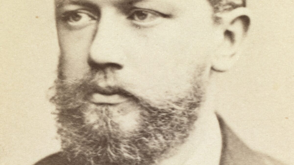 インスピレーションが絶えず続いたら、芸術家は生き延びられない｜チャイコフスキーの名言